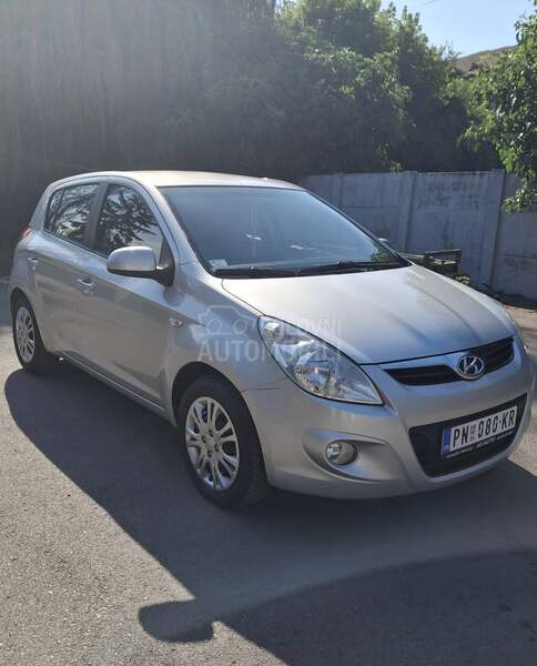 Hyundai i20 