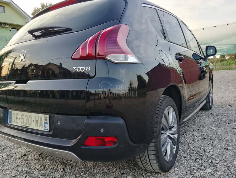 Peugeot 3008 1.6eHDI ALLURE