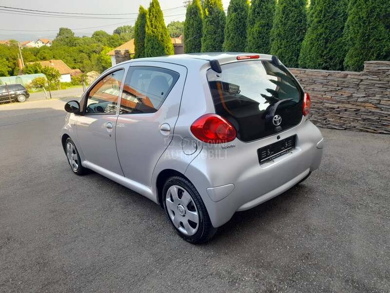 Toyota Aygo UV0Z/CH kao N00VA