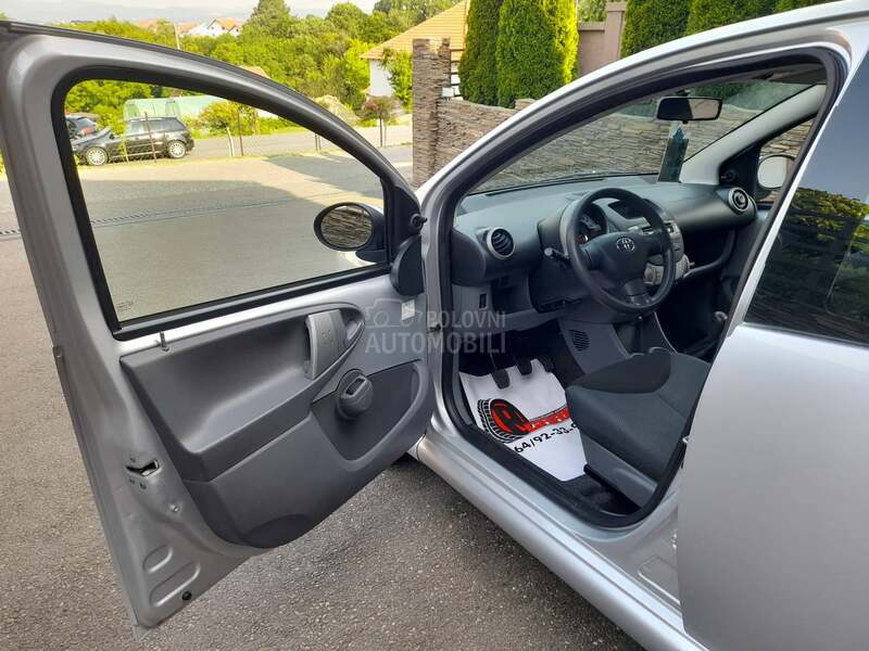 Toyota Aygo UV0Z/CH kao N00VA
