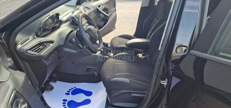 Peugeot 208 1.6 e-Hdi
