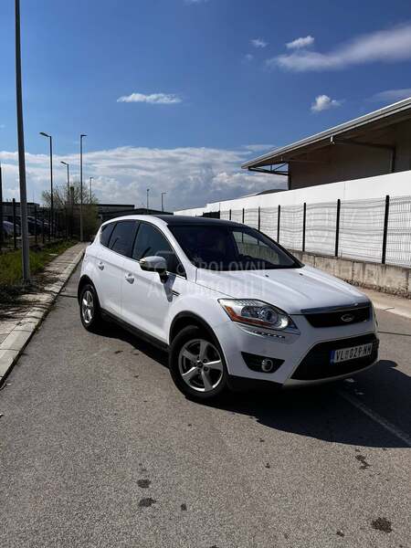 Ford Kuga TITANIUM