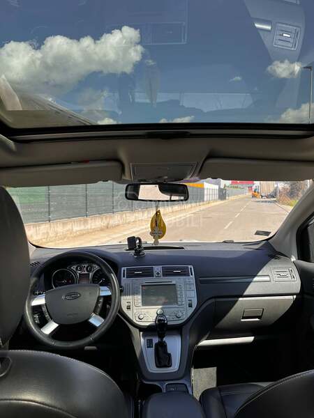 Ford Kuga TITANIUM