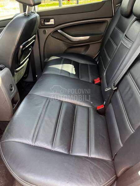 Ford Kuga TITANIUM