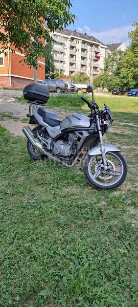 Kawasaki ER 5