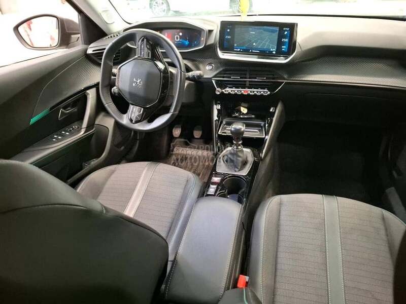 Peugeot 2008 Allure/3D Virtual