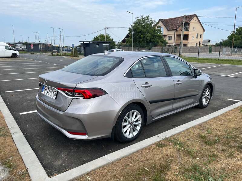 Toyota Corolla 1.5 Luna