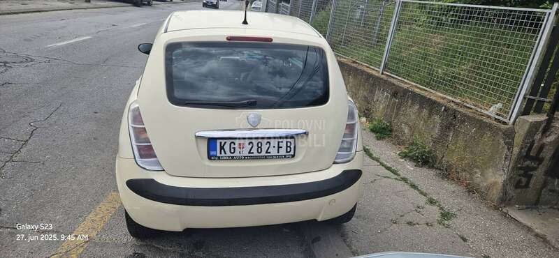 Lancia Ypsilon 