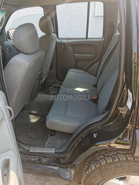 Jeep Cherokee 2.8