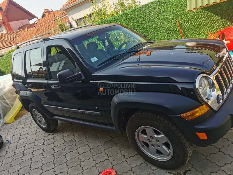 Jeep Cherokee 2.8