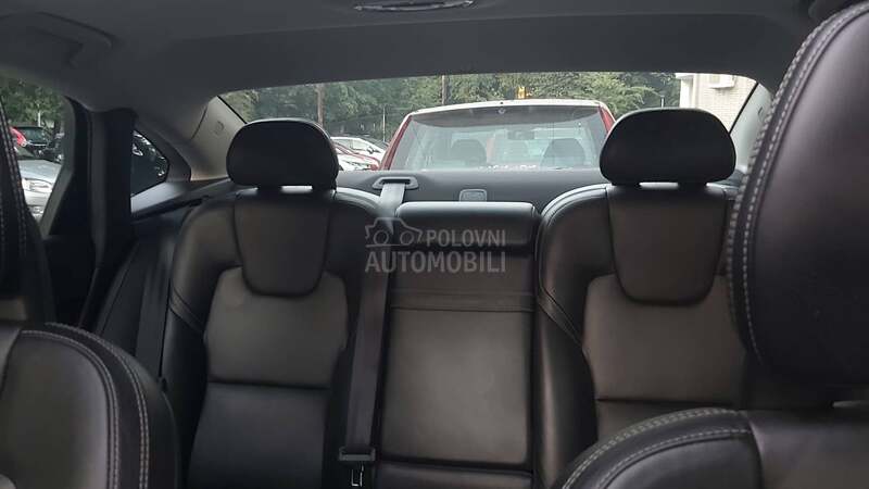 Volvo S90 D5 235 AWD Inscript