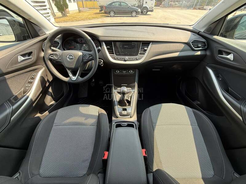 Opel Grandland X 1.5 CDTI