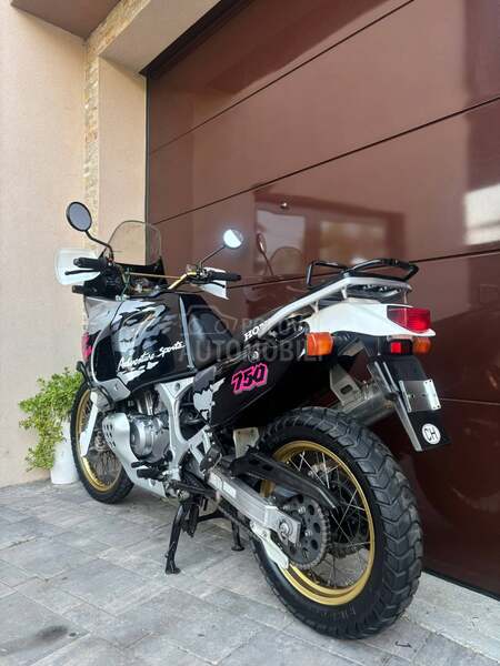 Honda XRV 750 Africa Twin A2