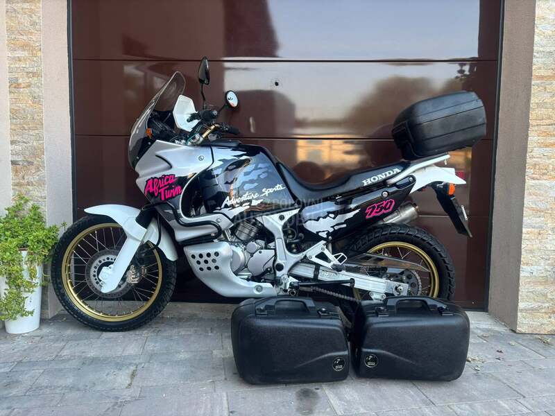 Honda XRV 750 Africa Twin A2