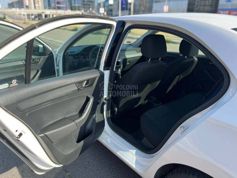 Škoda Rapid 