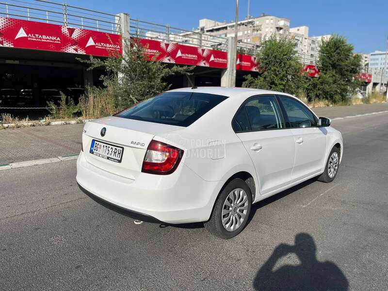 Škoda Rapid 