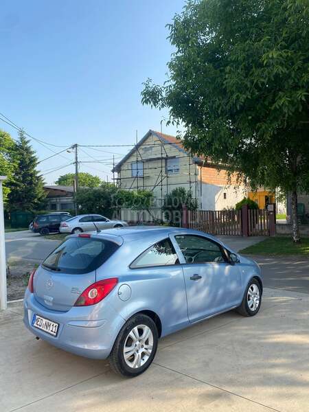 Opel Corsa D 