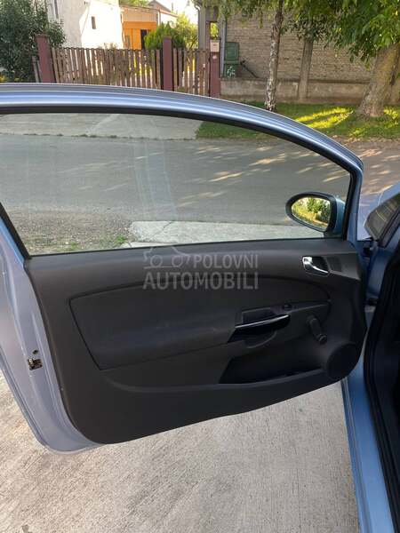 Opel Corsa D 