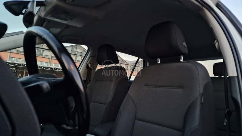 Volkswagen Golf 7 KREDlTl BEZ UCESCA