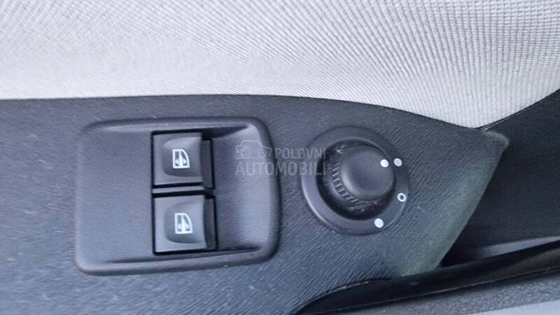 Renault Kangoo KREDlTl BEZ UCESCA