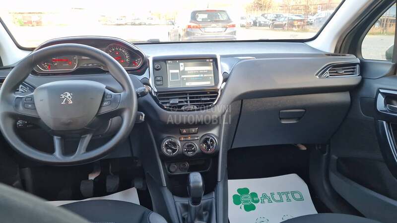 Peugeot 208 KREDlTl BEZ UCESCA