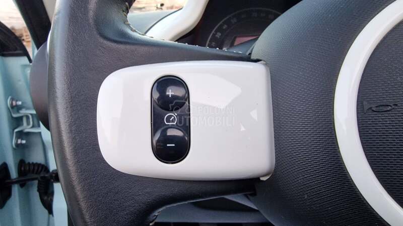 Renault Twingo KREDlTl