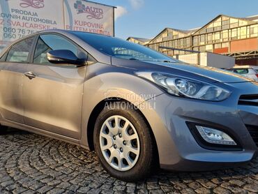 Hyundai i30 KREDlTl/SWlSS