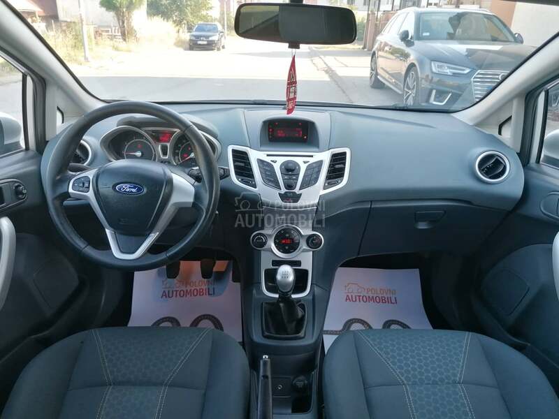 Ford Fiesta 1.4i TREND CH