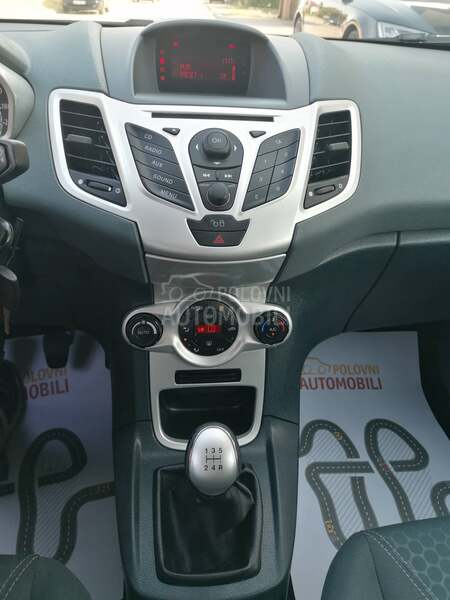 Ford Fiesta 1.4i TREND CH