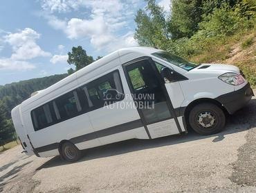 Mercedes Benz Sprinter 515