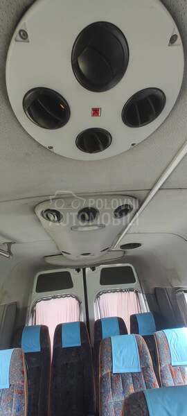 Mercedes Benz Sprinter 515