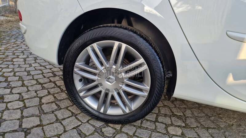 Renault Clio KREDlTl BEZ UCESCA