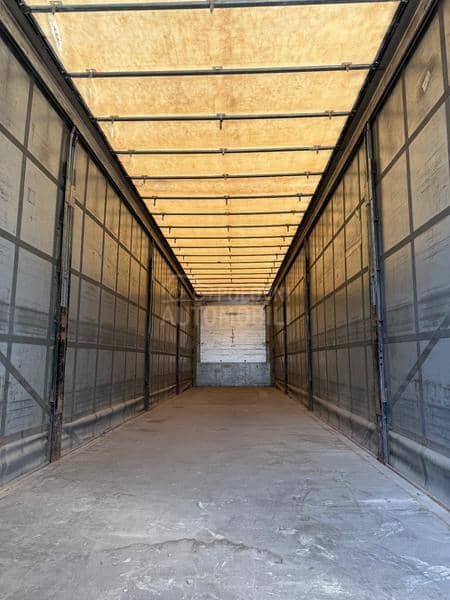 Schmitz SCS 24 / L 13.62 VARIOS