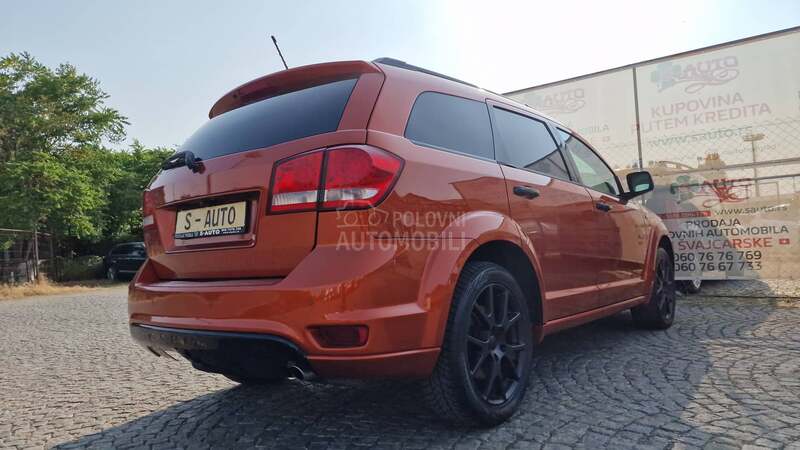 Fiat Freemont 