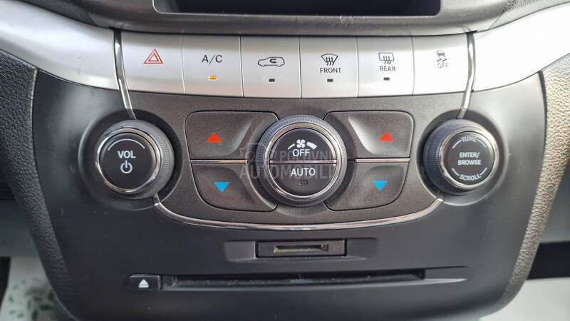 Fiat Freemont 