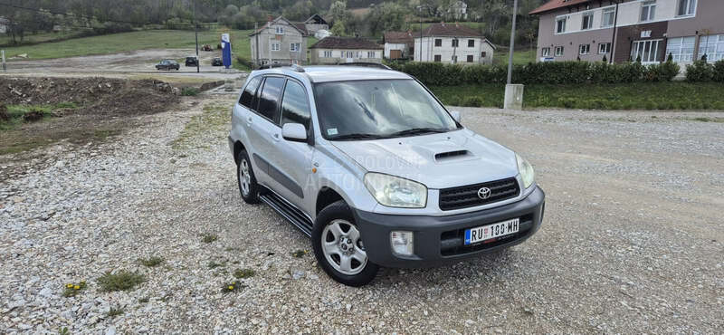 Toyota RAV 4 