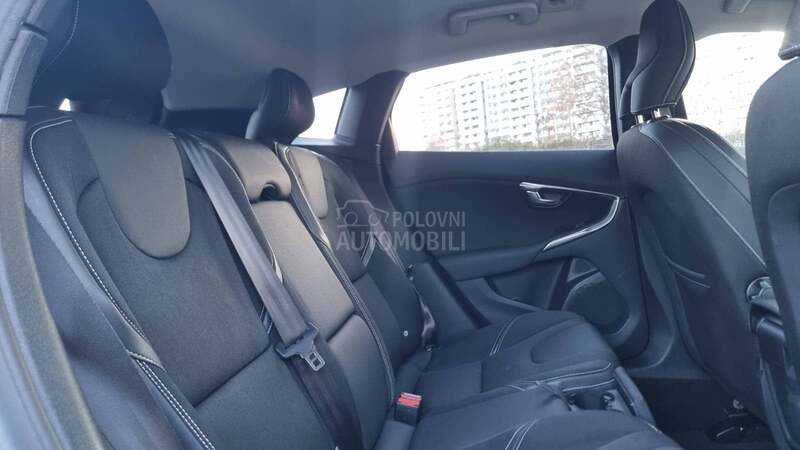 Volvo V40 KAMER/NAVl/kred