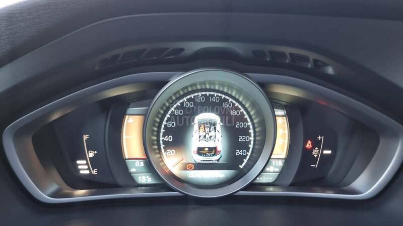 Volvo V40 KAMER/NAVl/kred