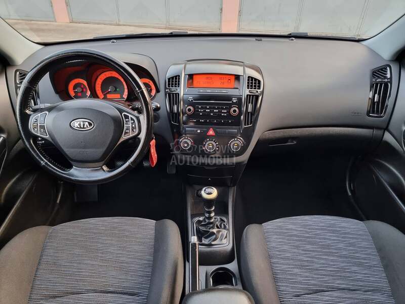 Kia cee`d 1.6B PERFFEKTNA