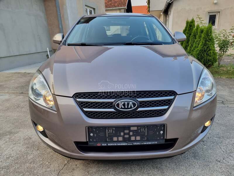 Kia cee`d 1.6B PERFFEKTNA