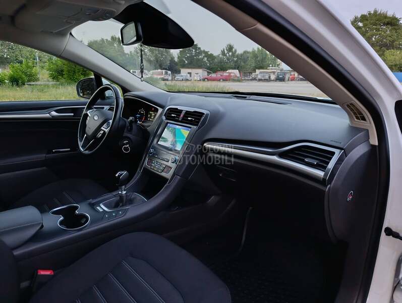 Ford Mondeo RESTY KAM NAV 20PERF