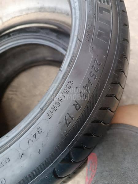 Michelin 225/45 R17 Letnja