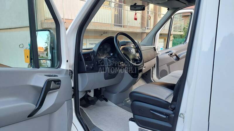 Volkswagen Crafter 6 sedista, Klima