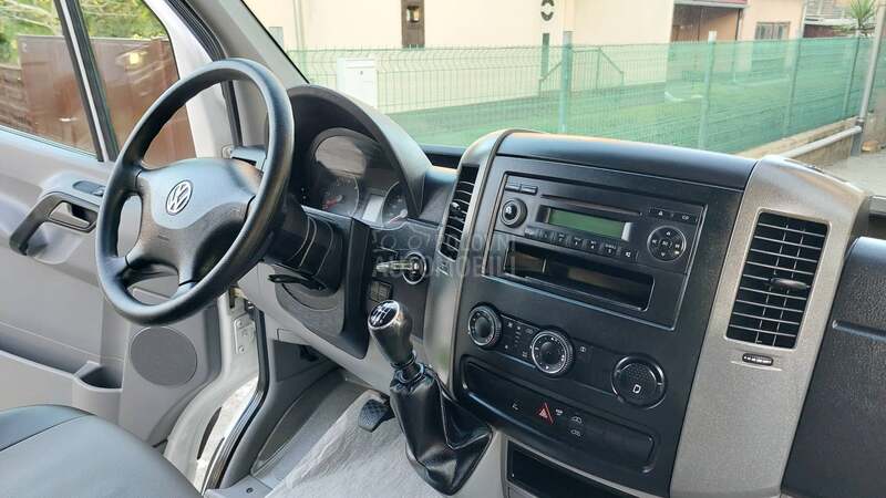 Volkswagen Crafter 6 sedista, Klima