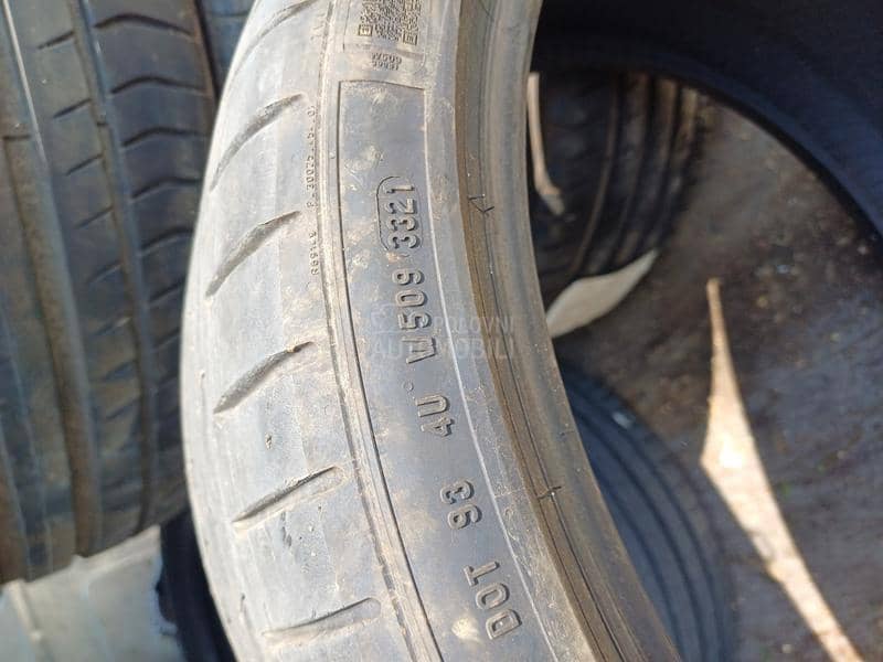 Pirelli 225/40 R19 Letnja
