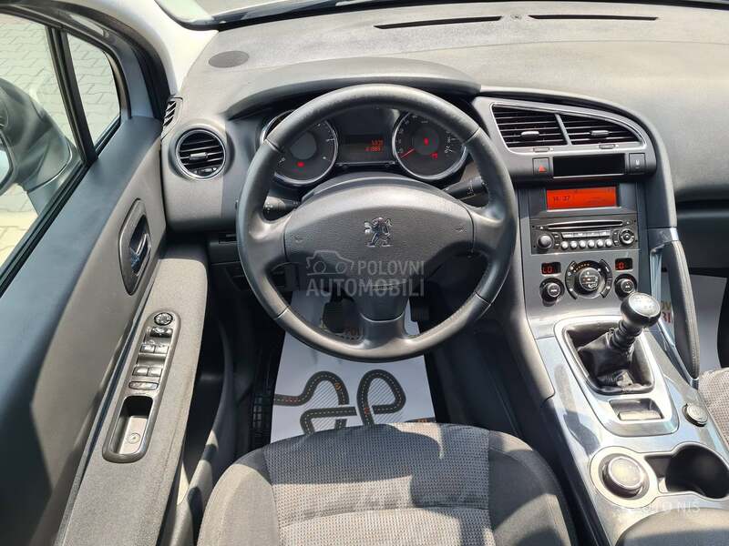 Peugeot 3008 1.6 HDI ACTIVE N1