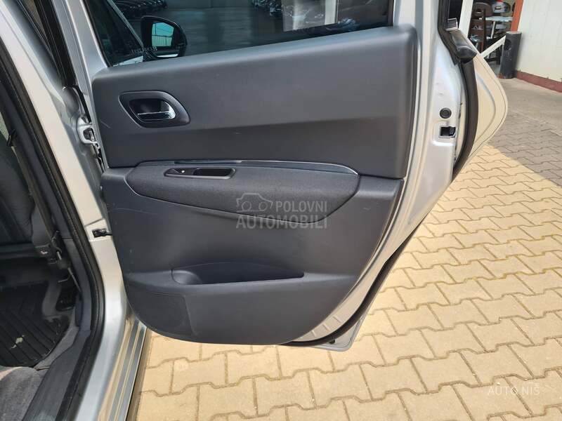 Peugeot 3008 1.6 HDI ACTIVE N1