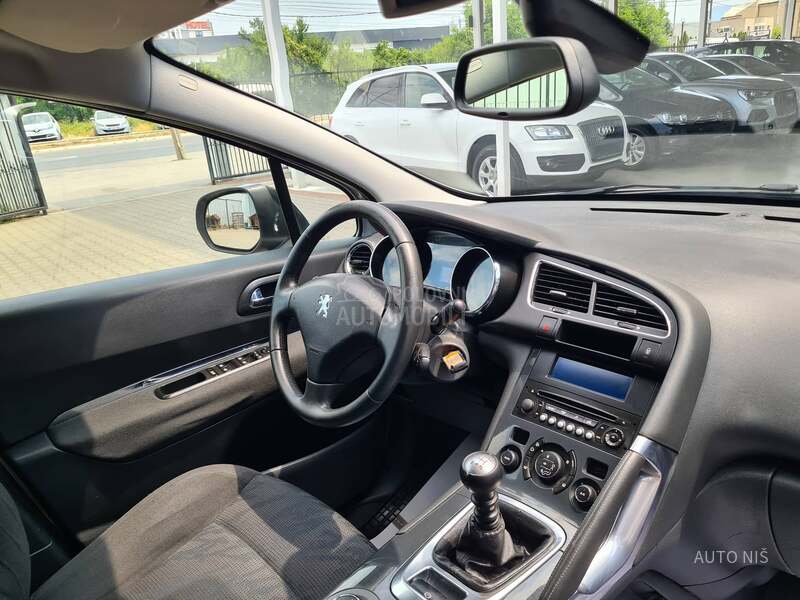 Peugeot 3008 1.6 HDI ACTIVE N1