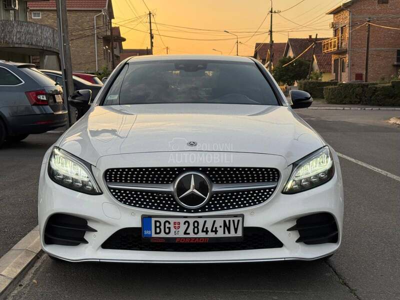 Mercedes Benz C 200 AMG