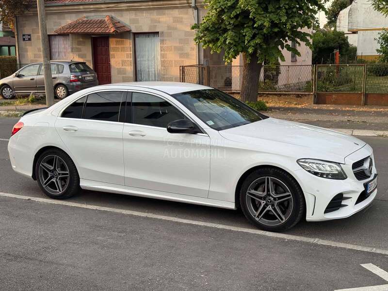 Mercedes Benz C 200 AMG
